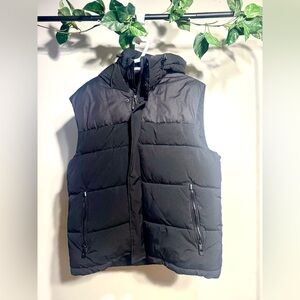 Men's Black Puffer Vest